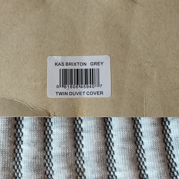 KAS Room Duvet Cover - Picture 2 of 5